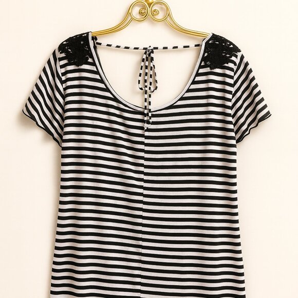 Vintage AB Studio Black & White Striped Tp, Size XL, Excellent Condition - Picture 3 of 5